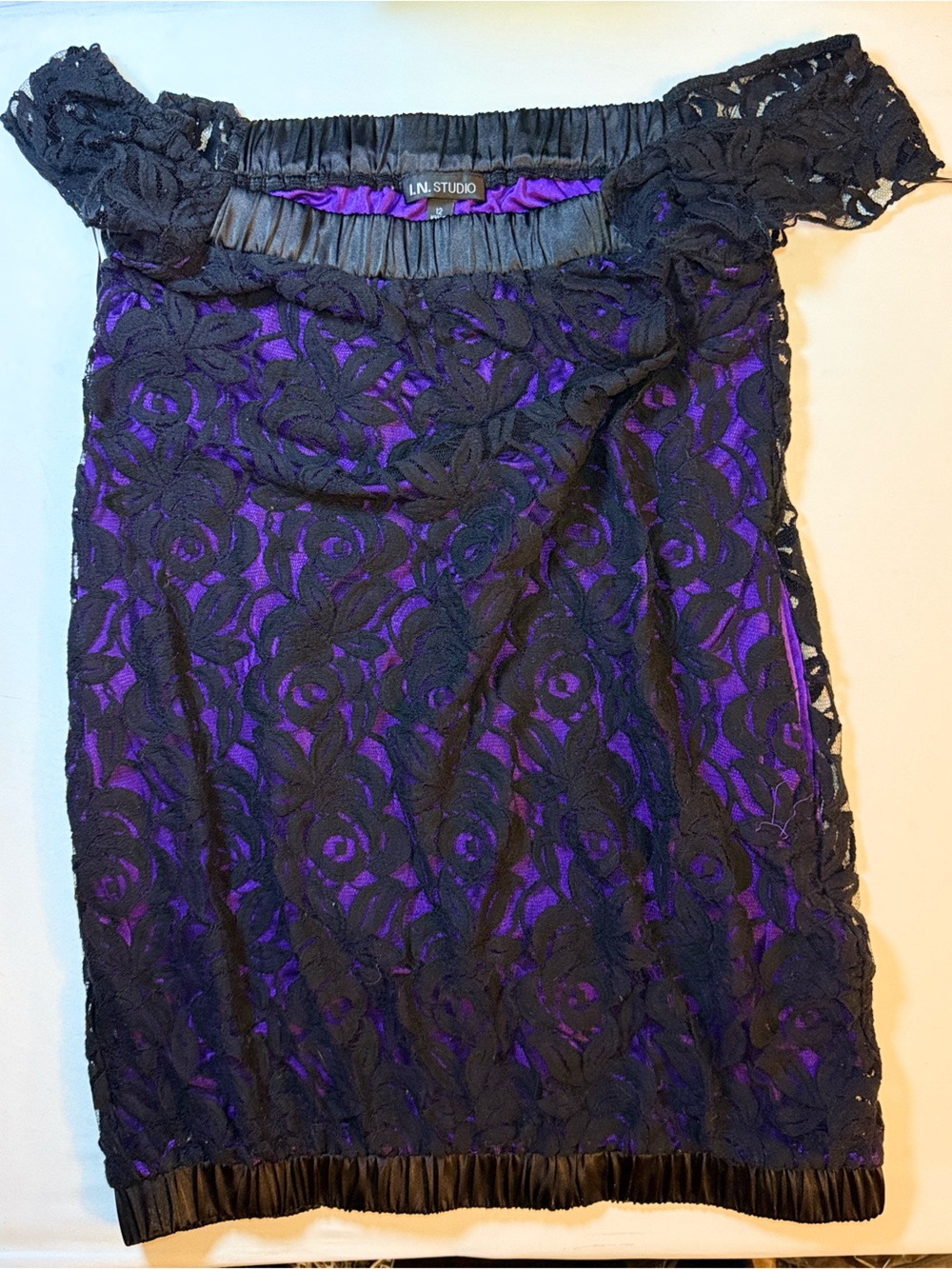 L.N. Halloween Studio Black Lace Overlay Purple Dress with pockets
